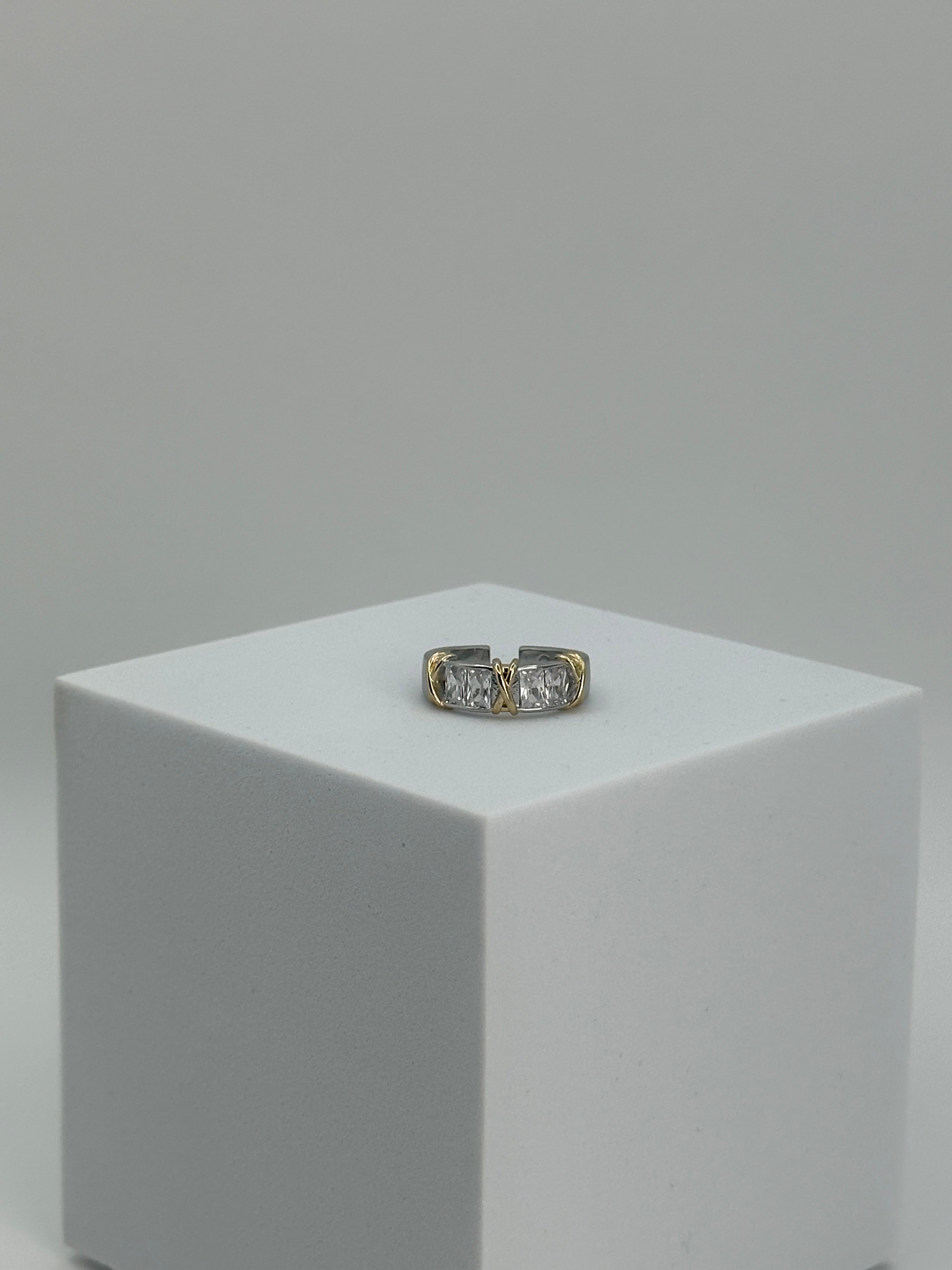 Layana Ring